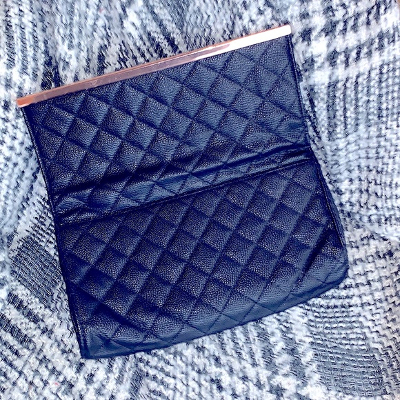 So_CHIC Matte Black Pebble Quilted Textured Handbag+Beautiful RoseGold Trim Snap - Picture 5 of 16